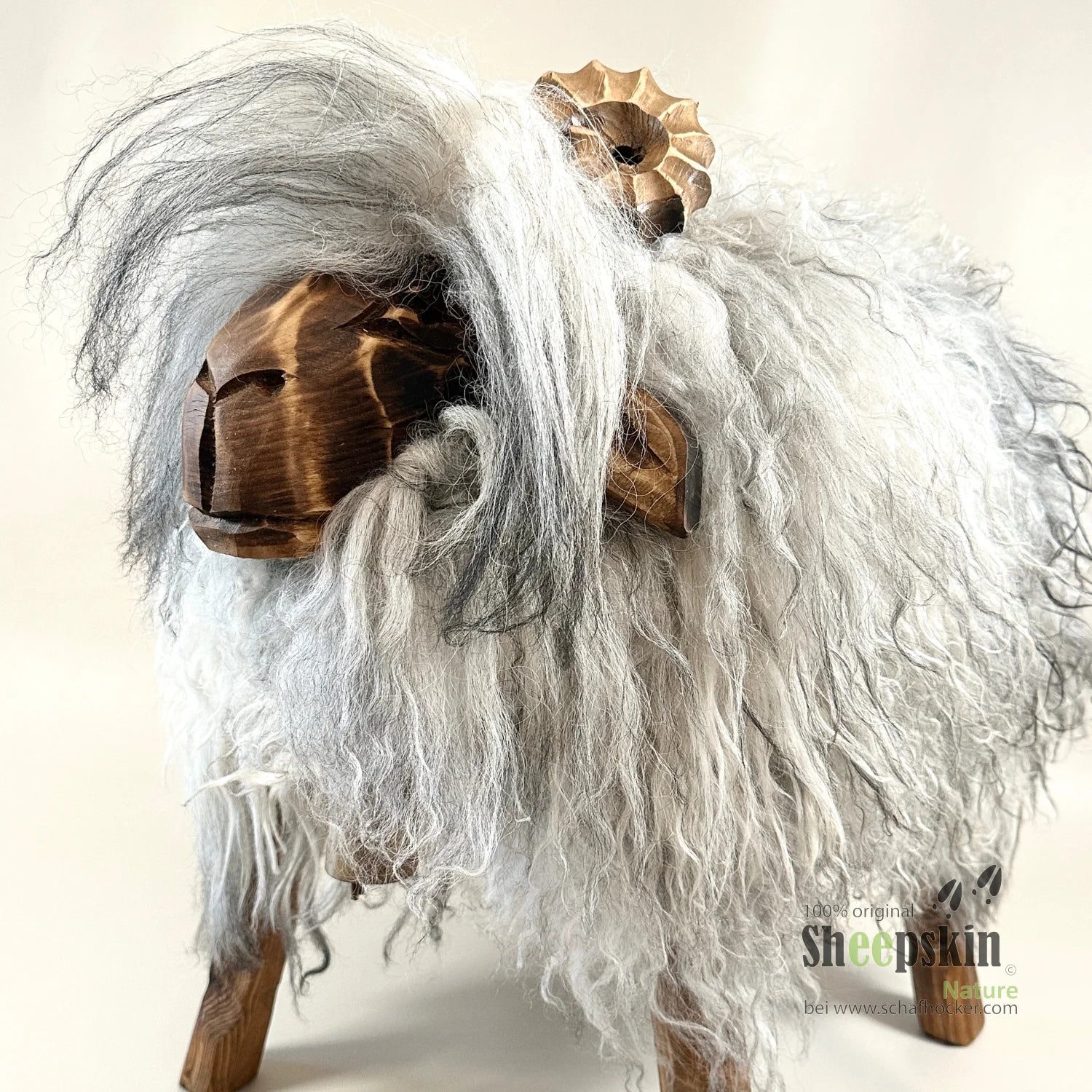 Schafhocker absolutes Einzelstück ⳠBua Jasper der Zweite