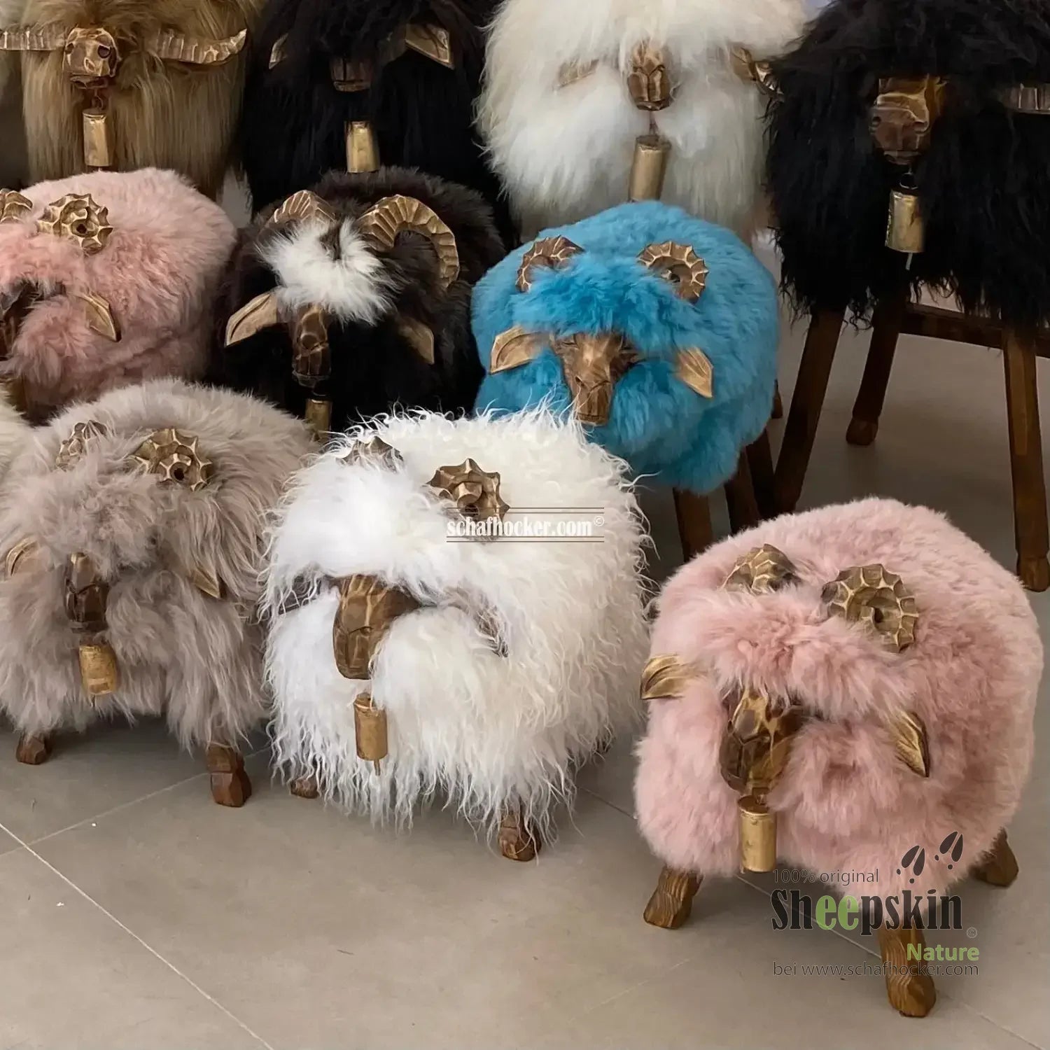 »Einstein« Sheepskin Stool made from genuine German sheepskin – White