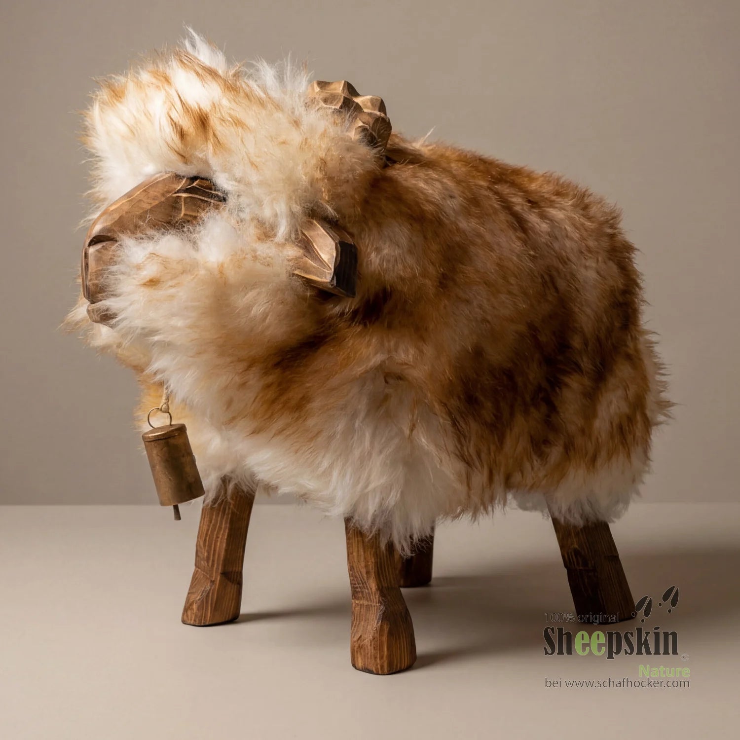 »Junior« Sheep Stool Made from Genuine German Sheepskin – White with Brown Tips – Limited Edition