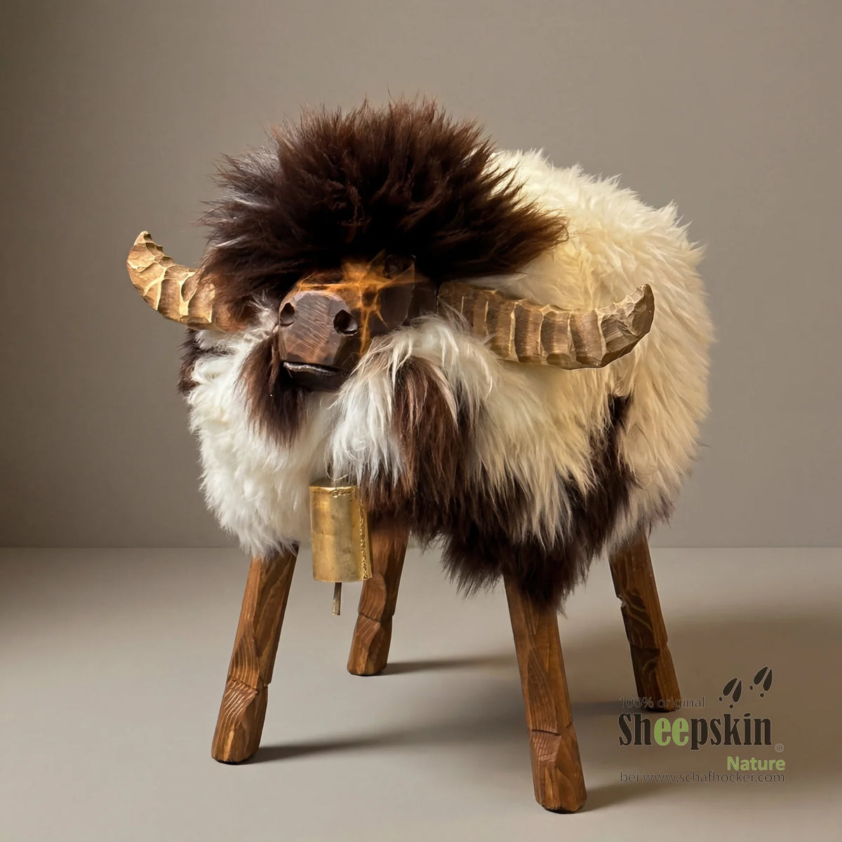 Sheep stool Bully »Milo« made of genuine German sheepskin – White-Brown