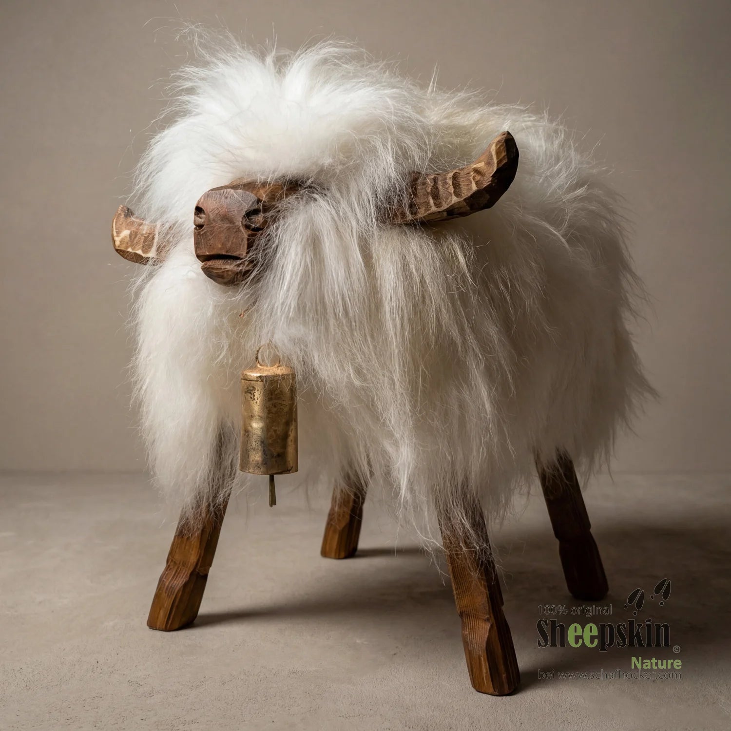 Bully Sheep Stool »Wolli« made from genuine Icelandic sheepskin – Polar Bear White