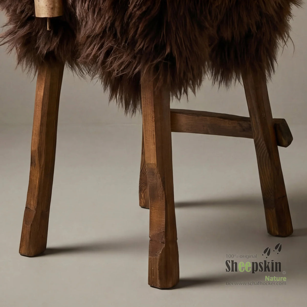 Madl Sheepskin Stool »Berta« made from genuine German sheepskin – Black