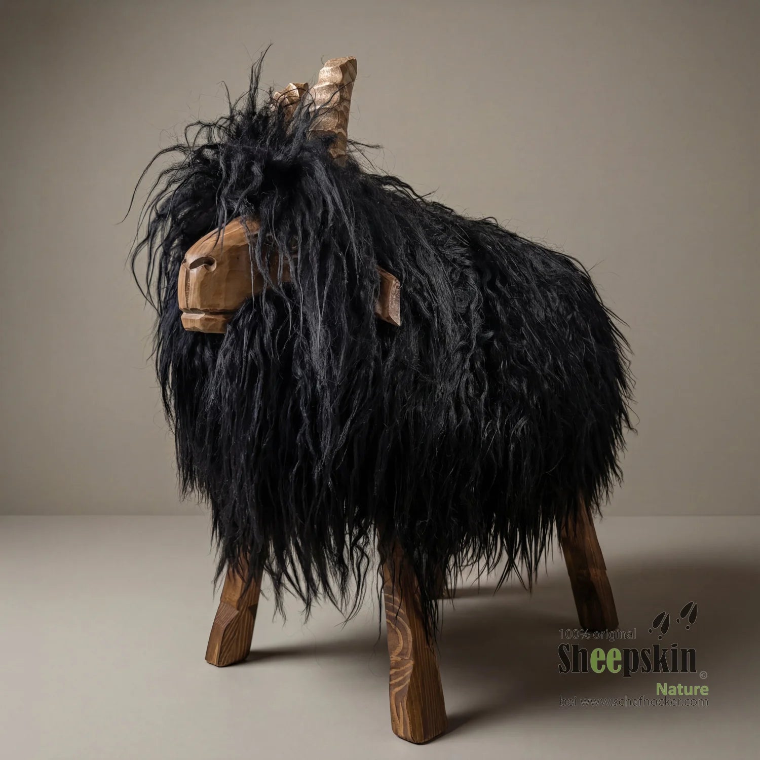 »Curly« Goat Sheepskin Stool Made of Genuine Sheepskin – Black