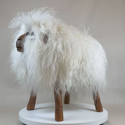 Premium Design Tierhocker Schafhocker »Josefa« das wilde Madl weiß