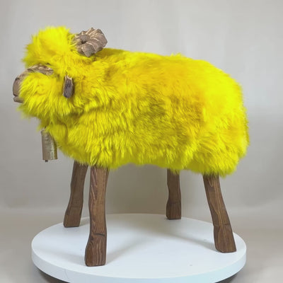 Schafhocker »Happy« der fröhliche Bua gelb Designer Tierhocker Widder