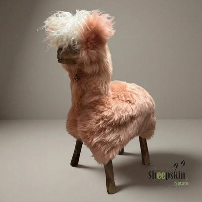Portrait Schafhocker Alpaka »Chili« Designer Hocker Tierhocker rosa Tiermöbel Design