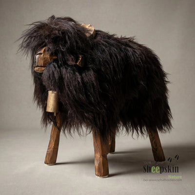 Schafhocker »Arno« der wilde Bua schwarz braun Designer