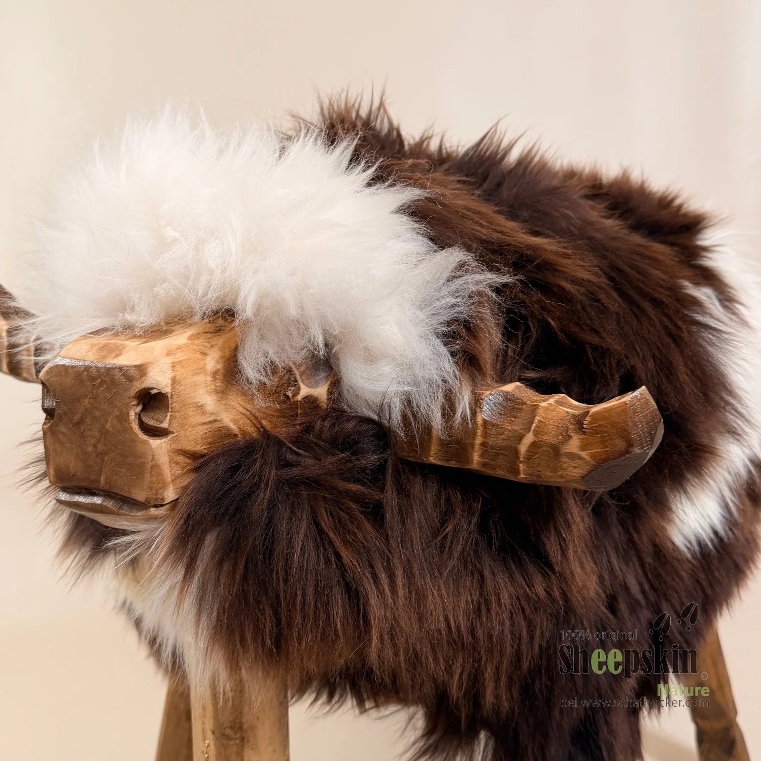 Schafhocker Bully »Mokka« aus echtem Schaffell – limited