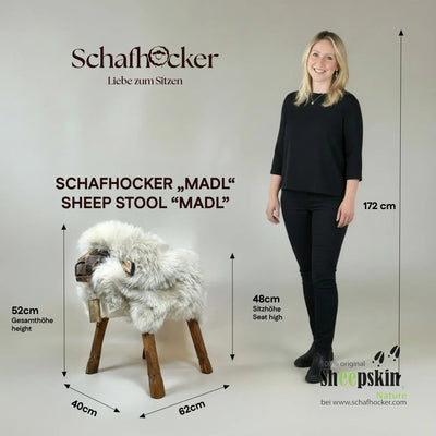 Schafhocker Madl – Maß- und Größenvergleich am Beispielmodell