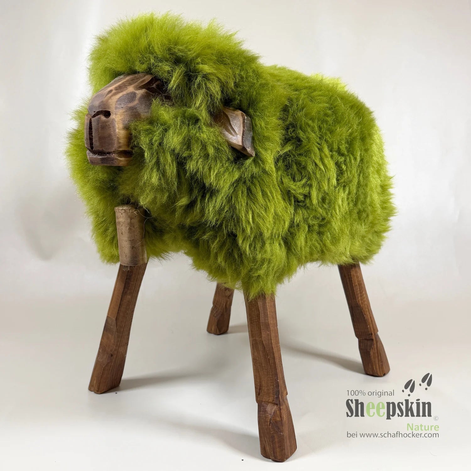 Sheepstool Madl »Mimi« made from genuine German sheepskin – Green