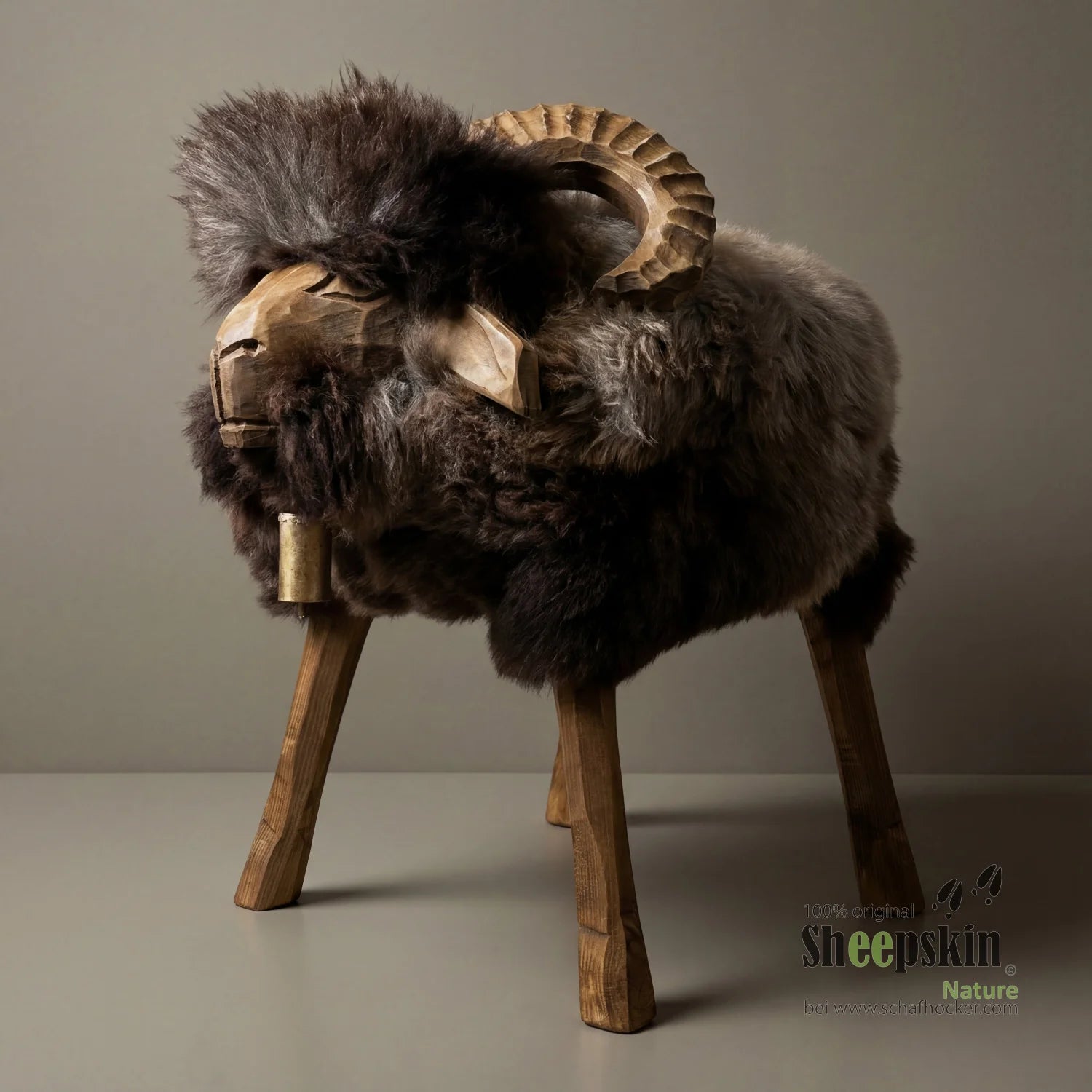 »James« Mufflon Sheepskin Stool made from genuine German sheepskin – Dark Brown