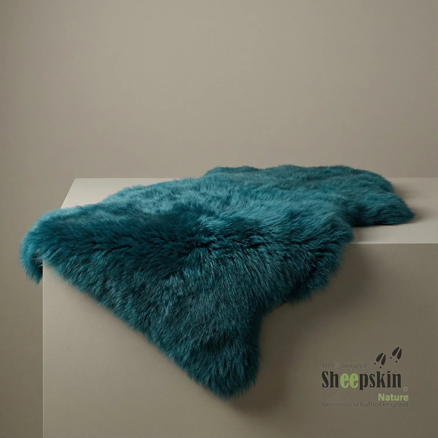 Seat pad made of genuine sheepskin – Petrol